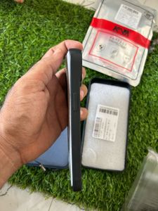 Iphone 14 Plus Back cover, Brand new with tag.