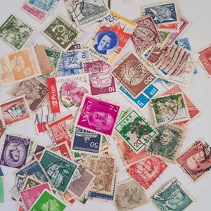 100 Vintage Stamp Collection - Various Countries