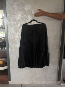 Black and Grey Pleated Midi Skirt