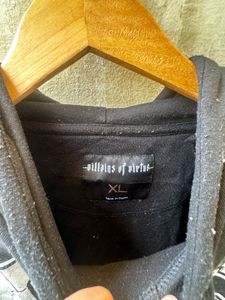 Black "96 California" Graphic Hoodie