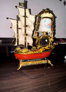 Quartz Antique Clock With Golden Lamp| Home Decor