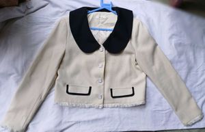 Chic Cream & Black Collar Jacket