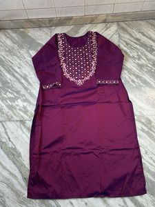 Elegant Purple Kurta Set with Embroidery