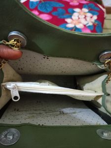 Olive Colour Slingbag  Cute Taddy Bna H