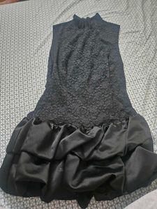 Chic Black Mini Dress with Ruffle Hem