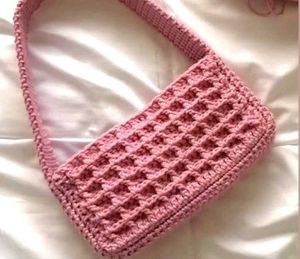 Waffle Crochet Shoulder Bag