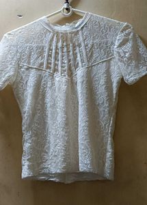 White Lace high necklineTop🐻‍❄️