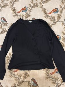 OUTRYT Black Button-Down Top