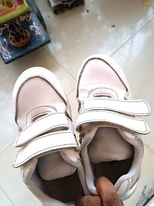 White Sneakers size 12