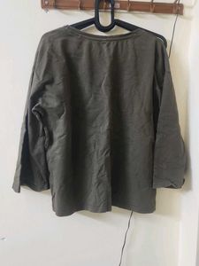 Olive Green Graphic Print T-Shirt