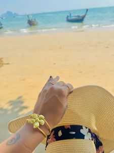 Elegant Gold-Tone Flower Bracelet &amp; Ring Set