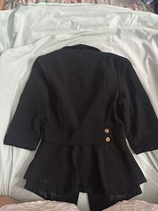 Chic Black Blazer Jacket