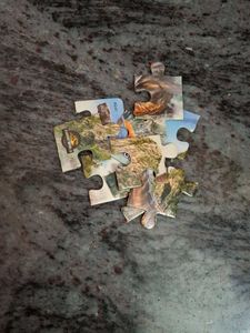 Jurassic World Dinosaur Puzzle,puppet and bottle