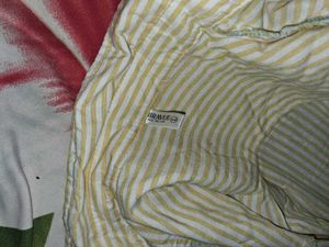 Butter yellow 💛 shirt
