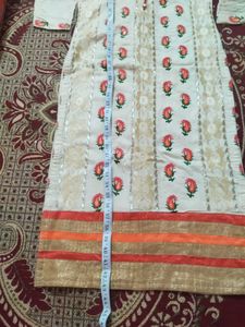 women embroidered pure cotton kurta