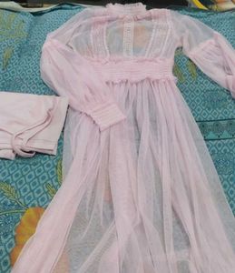 Elegant Pink Tulle Gown