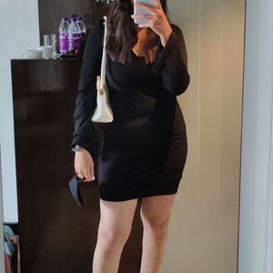 Elegant Black Long Sleeve V-Neck Dress