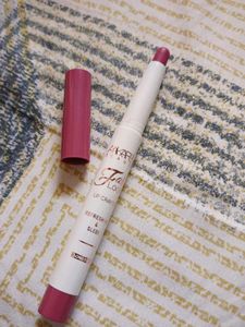 Fab Look Lip Crayon - Refreshing &amp; Sleek