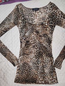 A classic leopard print.