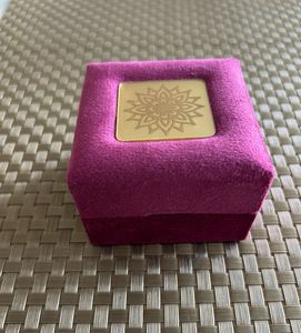LED Light Earrings Box!
