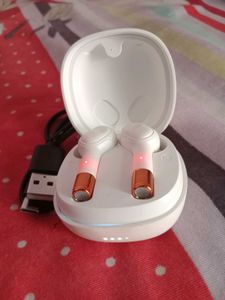 White Wireless Earbud + Charging + Case