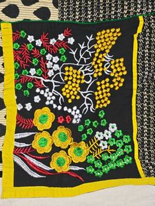 Black &amp; White Printed Kurta with Yellow Collar