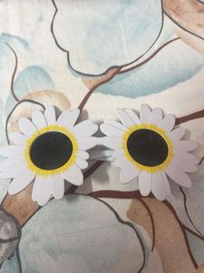 From Hopscotch Daisy Flower Sunglasses