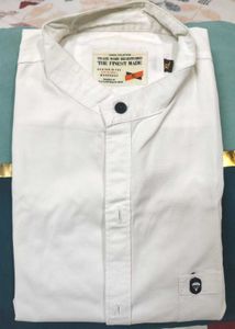 Men's White Collared Shirt