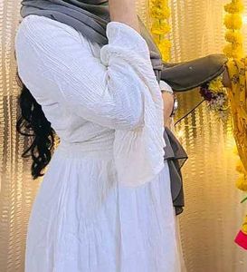 🥳White Dress &amp; Jeans..