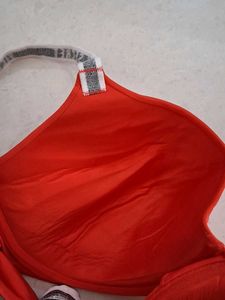 32DDD Victoria's Secret Red Bra
