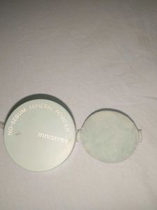Innisfree No-Sebum Mineral Powder