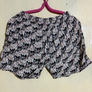 Patterned Relaxed Fit Shorts -set of 2