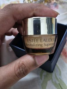 New Estee Lauder Revitalizing Supreme Cream
