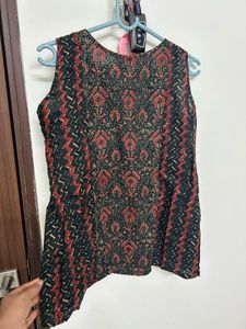 Sleeveless Short Kurti