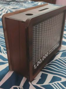 Money saving wooden box