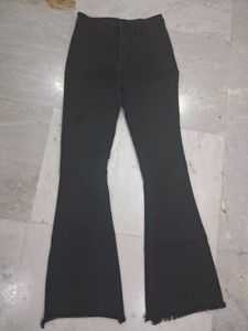 Black Flare Jeans - Trendy &amp; Stylish