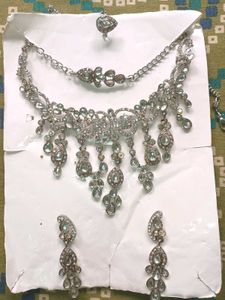 Silver stone Necklace Earrings jewellery Set