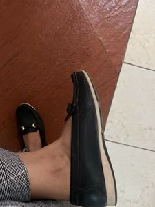 Classic Black Loafers EU37