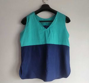 Color Block Sleeveless Top