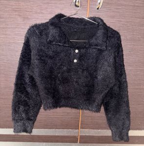 Black Cropped Fuzzy Collared Sweater