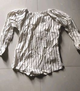 Striped Off-Shoulder Top۶ৎ