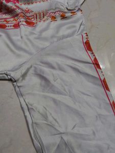 🤍✨white Embroidered Silk Kurta