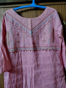 New Elegant Pink Embroidered Kurta