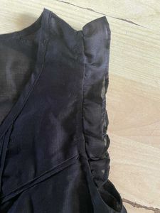 ✨ Black Ruffle Sleeve Pleated Top ✨
