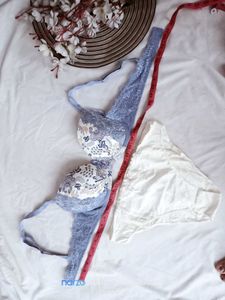 Lace Detail Lingerie Set
