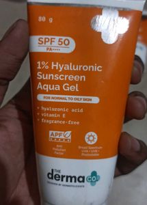 The Derma Co. Hyaluronic Sunscreen Aqua Gel SPF 50