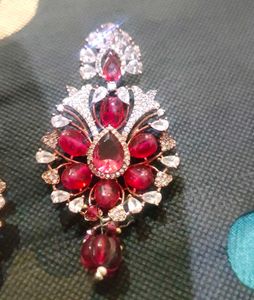 Exquisite Red &amp; White Stone Earrings