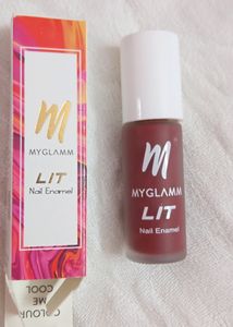 MYGLAMM  LIT NAIL ENAMEL