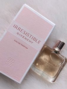 Givenchy Irresistible miniature 💕♥️