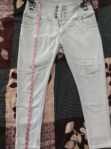 Light Grey Skinny Jeans👖